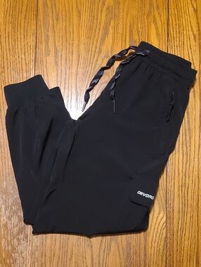 Devoropa Black Drawstring Jogger Cargo Pants with Zip Pockets - Mwdium
